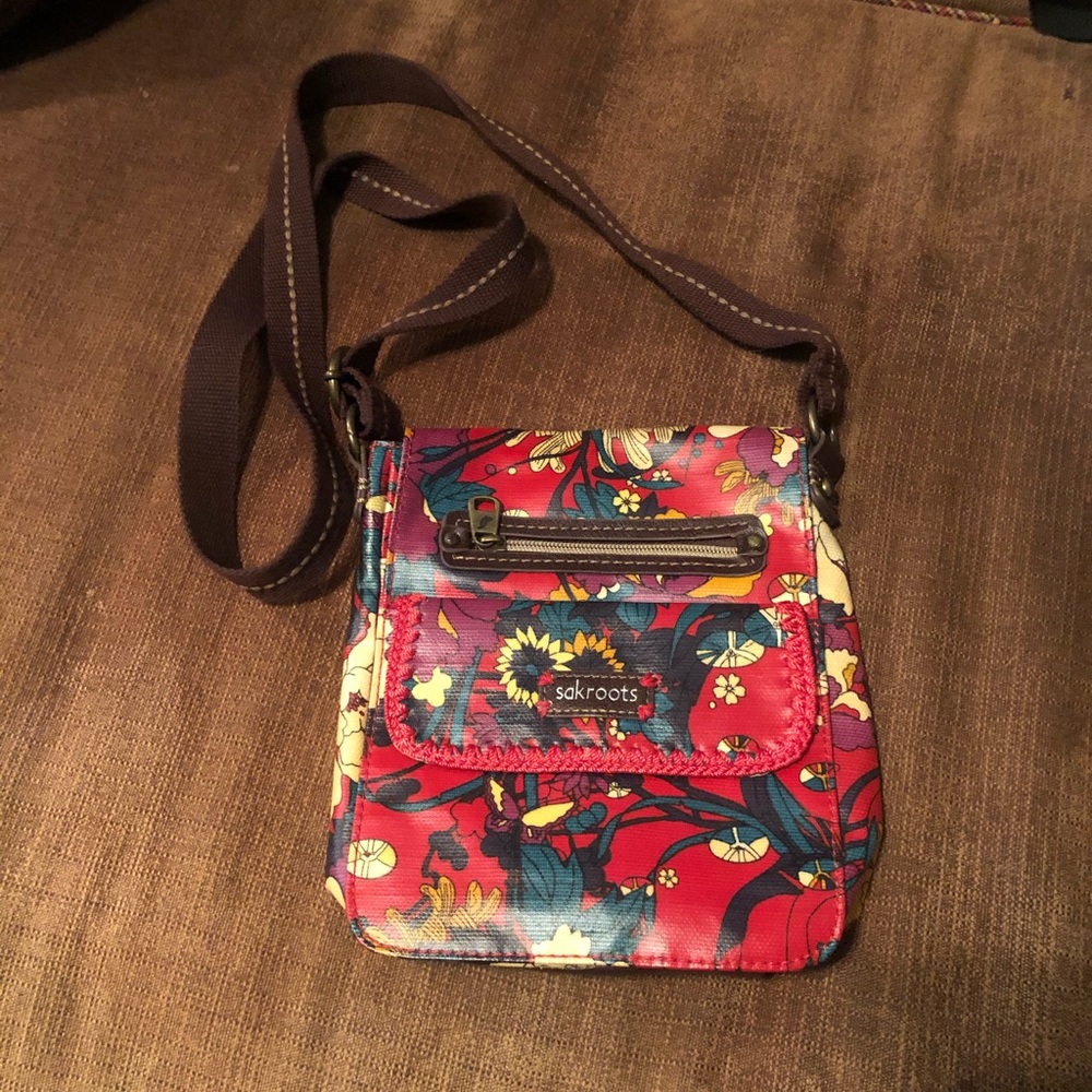 Sakroots Crossbody Purse EUC - Lots of storage